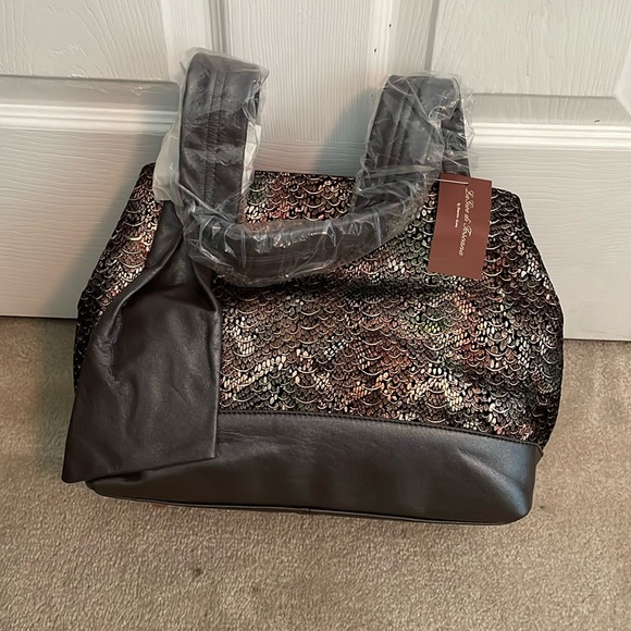 La Gioe di Toscana Shoulder Bag - Picture 1 of 6